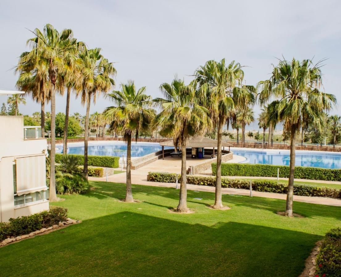 The Perfect Front Beach Almerimar Exterior photo